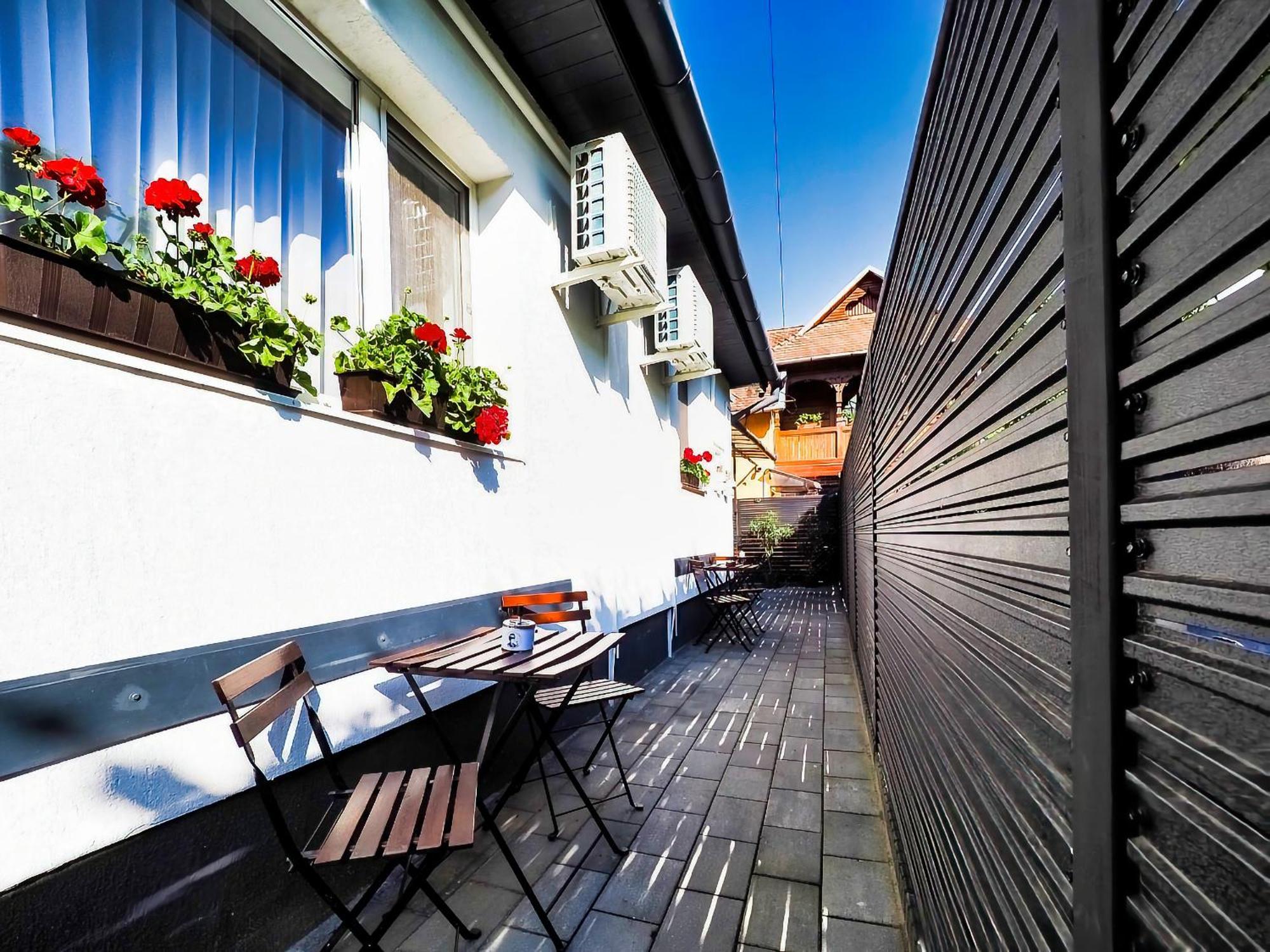 Ben Apartments Sibiu Buitenkant foto